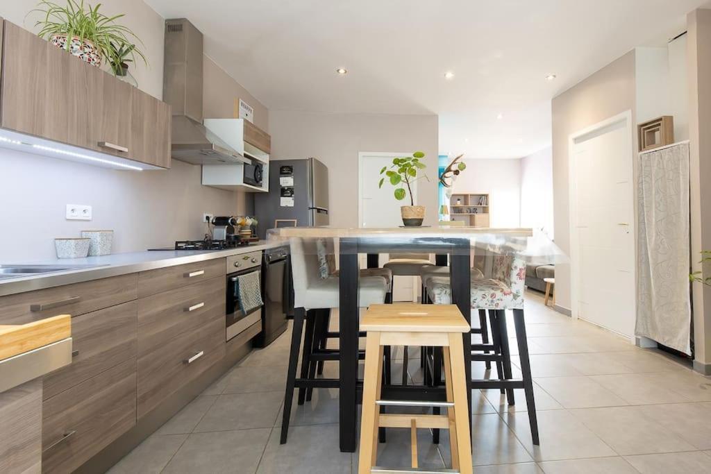 Charmant Logement De Qualite - Centre Ville De Millau Dış mekan fotoğraf